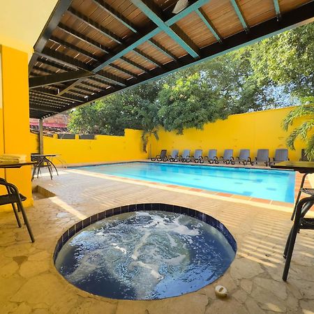 Curazao Hotel -Centro Historico- سانتا في دي أنتيوكيا المظهر الخارجي الصورة