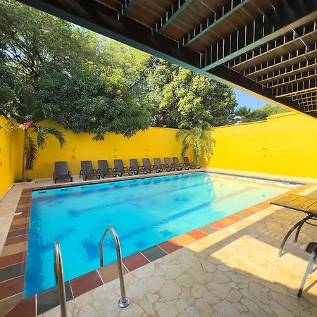 Curazao Hotel -Centro Historico- سانتا في دي أنتيوكيا المظهر الخارجي الصورة